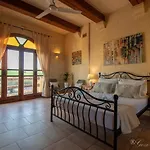 Villa Lellux *